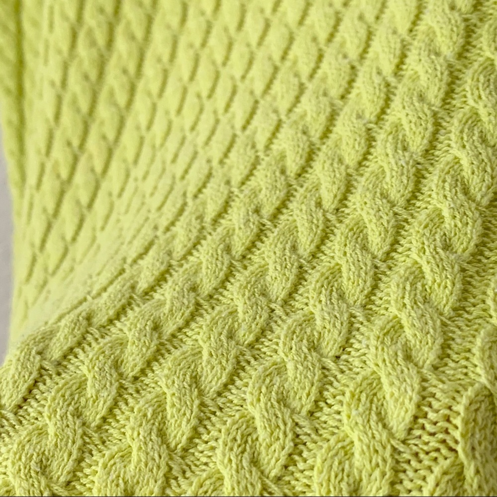 Bright cable knit top - Picture 5 of 14